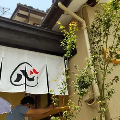 おむすび専門店 はちや