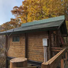 風地原小屋