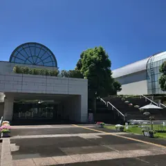 平塚市美術館