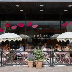 Relove Second hand & Café Stockmann Tampere, floors 1 and 3