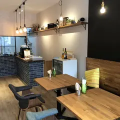SEVEN’S CAFE (セブンズ カフェ)