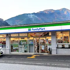 ファミリーマート いの町吾北店