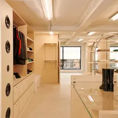 BROWNYARD FLAGSHIP STORE HANNAM