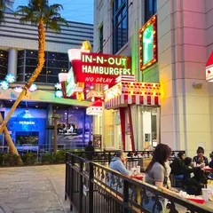In-N-Out Company Store