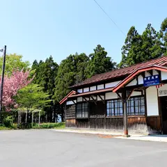 羽前成田駅