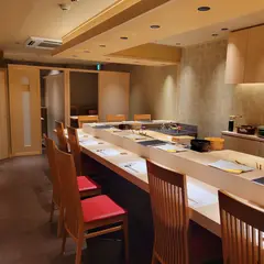 名古屋 栄 鮨 栞庵 やましろ