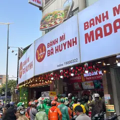 Bánh Mì Bà Huynh (Madam Win)