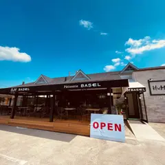 アッシュエム バーゼル