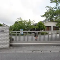 西尾市 吉良図書館