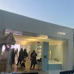 LADOR