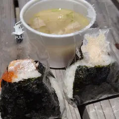 おむすびスタンド WA10