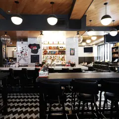 Mom's Kitchen and Bar