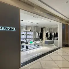 BALENCIAGA