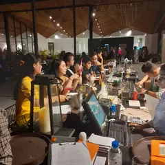 Lantern Rooftop Bar Phnom Penh