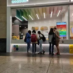 Season² - The Galeries
