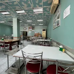 ホッキー ポーチャナー1号店