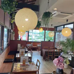 三日月食堂