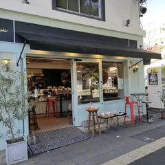 プラス ドゥ パスト
