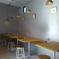 BAKE＆CAFE FRUITS （フリュイ）