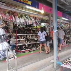 クロントーイ市場