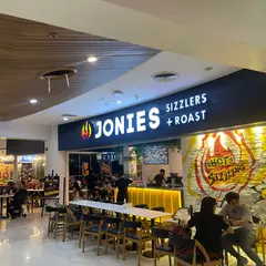 Jonie's Sizzlers + Roast