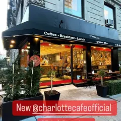 Charlotte Cafe