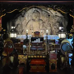 大岩日石寺の石仏