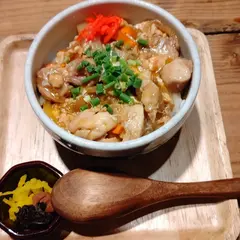 多品店