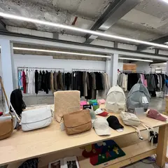 Matin Kim Flagship Store