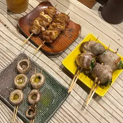 飯ト酒 梔（くちなし） 六本松本店
