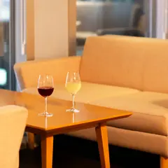 24/7 cafe apartment 池袋