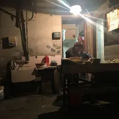 紅灯篭餛飩店