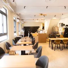 Block & Cafe
