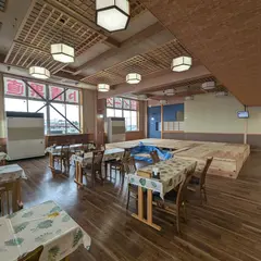 夢海カフェ(2F)