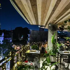 Chanh Bistro Rooftop Saigon LTT