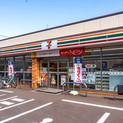 セブンイレブン 札幌自衛隊駅前店