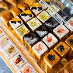 CRAFTBAKERS CAFE 本八幡店