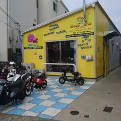 大型バイクショップ MOTO RUNE