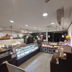 洋菓子チロリヤン