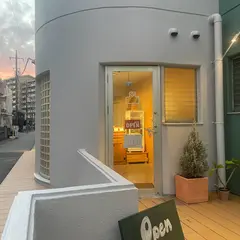 ジョージのおやつ新城スタンド