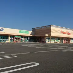 フレンドマート竜王店