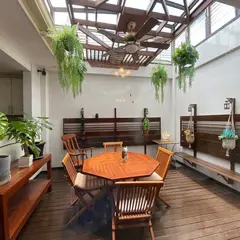 VAN&TABI gluten-free cafe