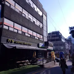 E リビングテル