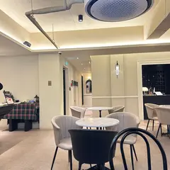 Deokmi concierge