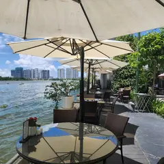 Bistro Song Vie Saigon