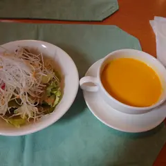レストラン柊(ひいらぎ)