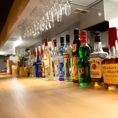 地下バルCheers
