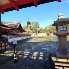 厳島神社祓殿