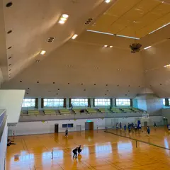 布引運動公園体育館