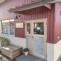 RIBBON’S CAFE